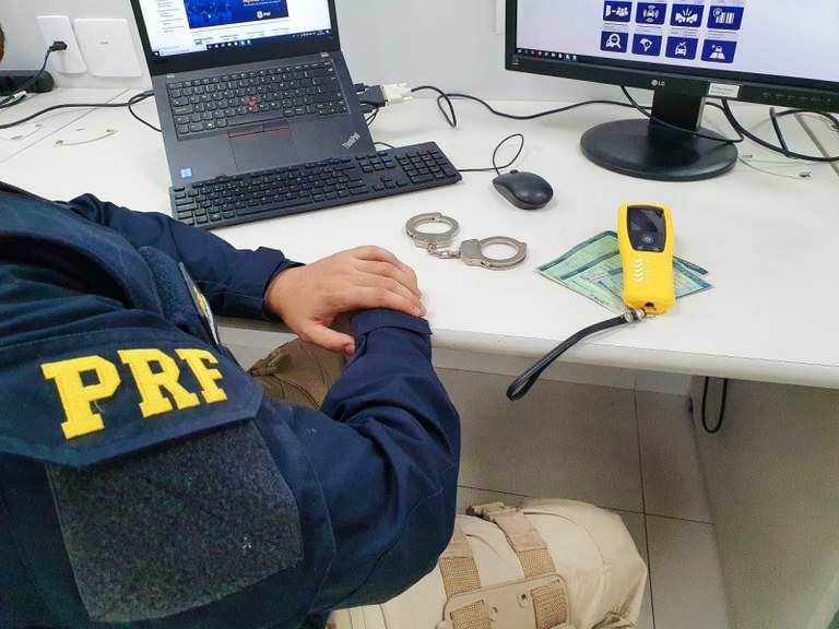 Alcoolemia: Seis pessoas presas pela PRF por conduzirem veículo sob o efeito de álcool no final de semana nas rodovias federais do Mato Grosso.