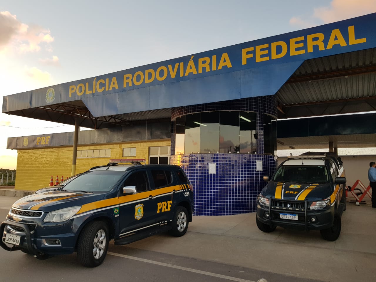 PRF apreende mercadorias sem a devida comprovação fiscal em Macaíba/RN — Polícia Rodoviária Federal
