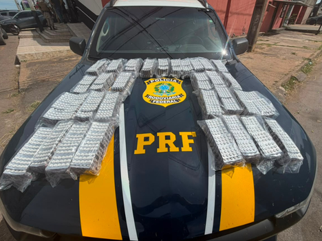 PRF apreende quase 24 mil comprimidos de anfetamina na BR-010, em Natividade/TO