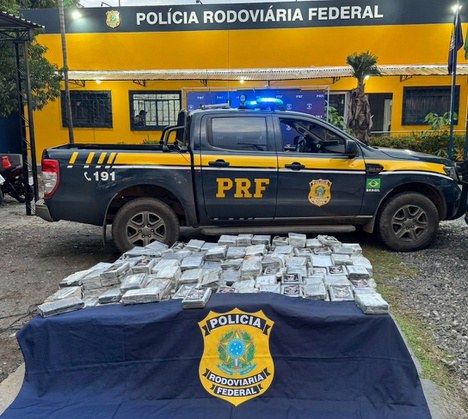 PRF apreende mais de 1 tonelada de cocaína em Goianésia do Pará/PA
