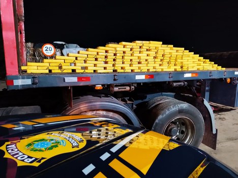 PRF apreende 370 Kg de cocaína em Campo Grande (MS)