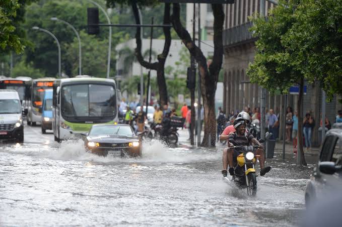 Defesa Civil Nacional disponibiliza apoio aos estados do Sudeste afetados por fortes chuvas