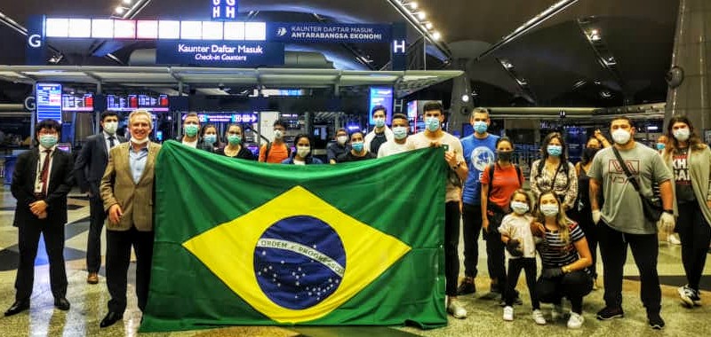 Itamaraty já auxiliou no retorno de cerca de 15.500 brasileiros