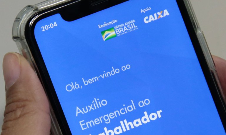 Pagamento da 2ª parcela começa a ser creditado nas poupanças digitais