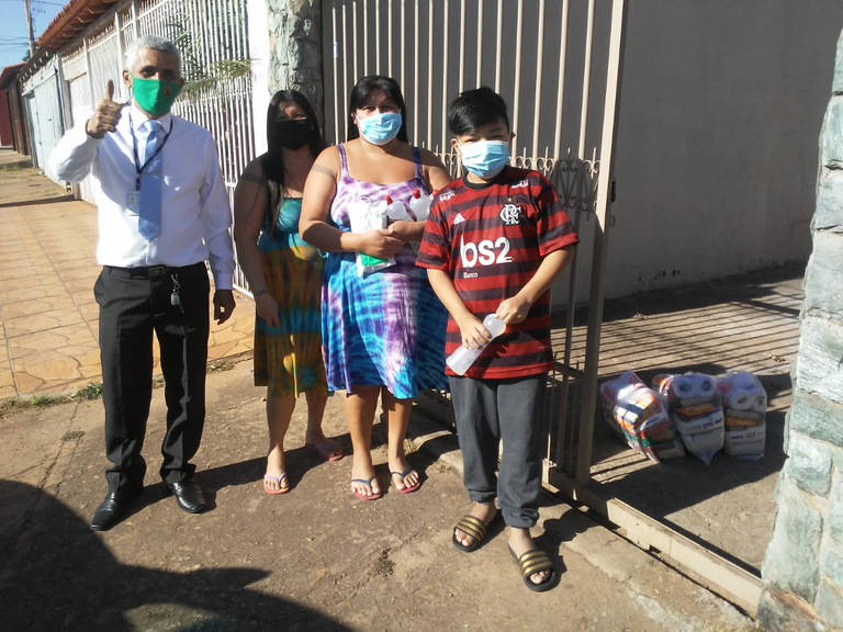 Governo realiza entrega de cestas de alimentos a indígenas no Distrito Federal