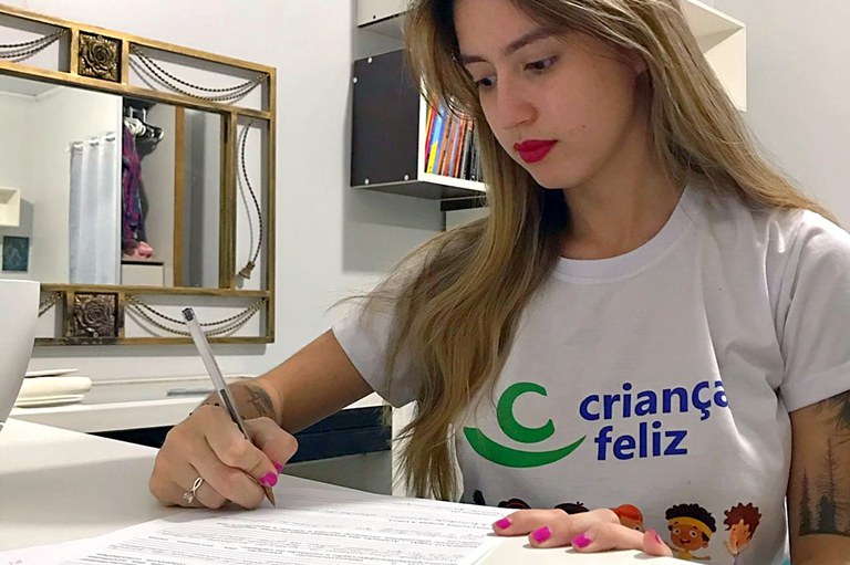 Criança Feliz supera 42 milhões de visitas residenciais em 2020