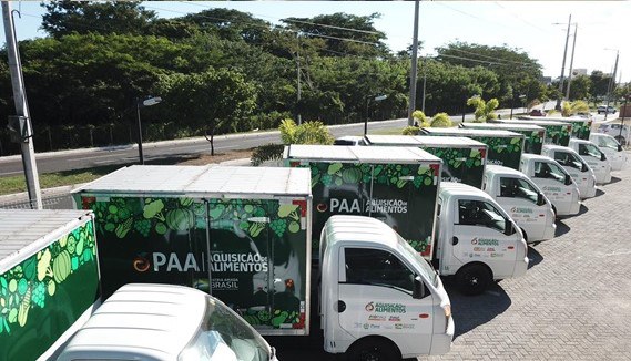 Governo entrega 31 veículos a municípios piauienses