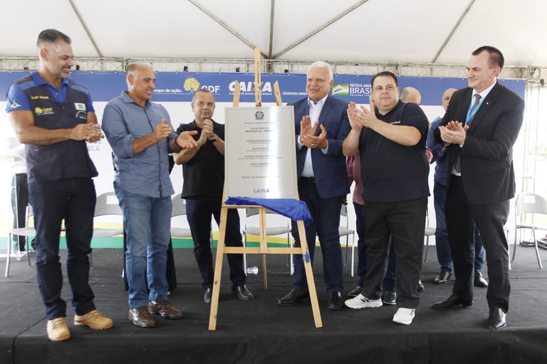 Governo Federal entrega 272 casas a famílias de baixa renda em São Sebastião (DF)