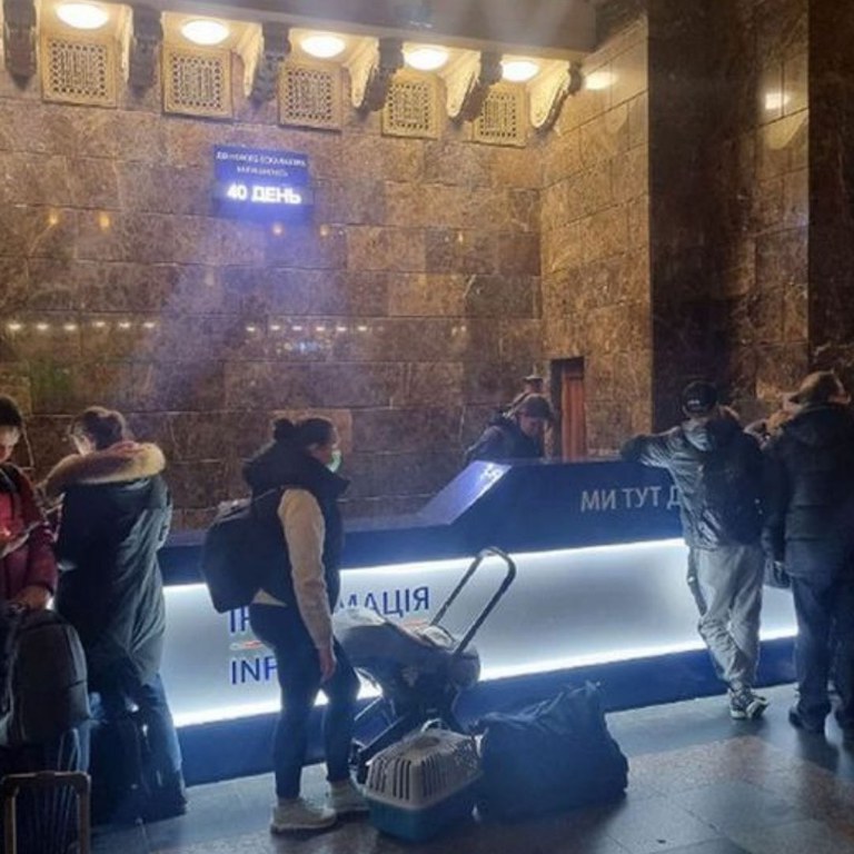 Embaixada do Brasil na Ucrânia anuncia trem para retirada de brasileiros