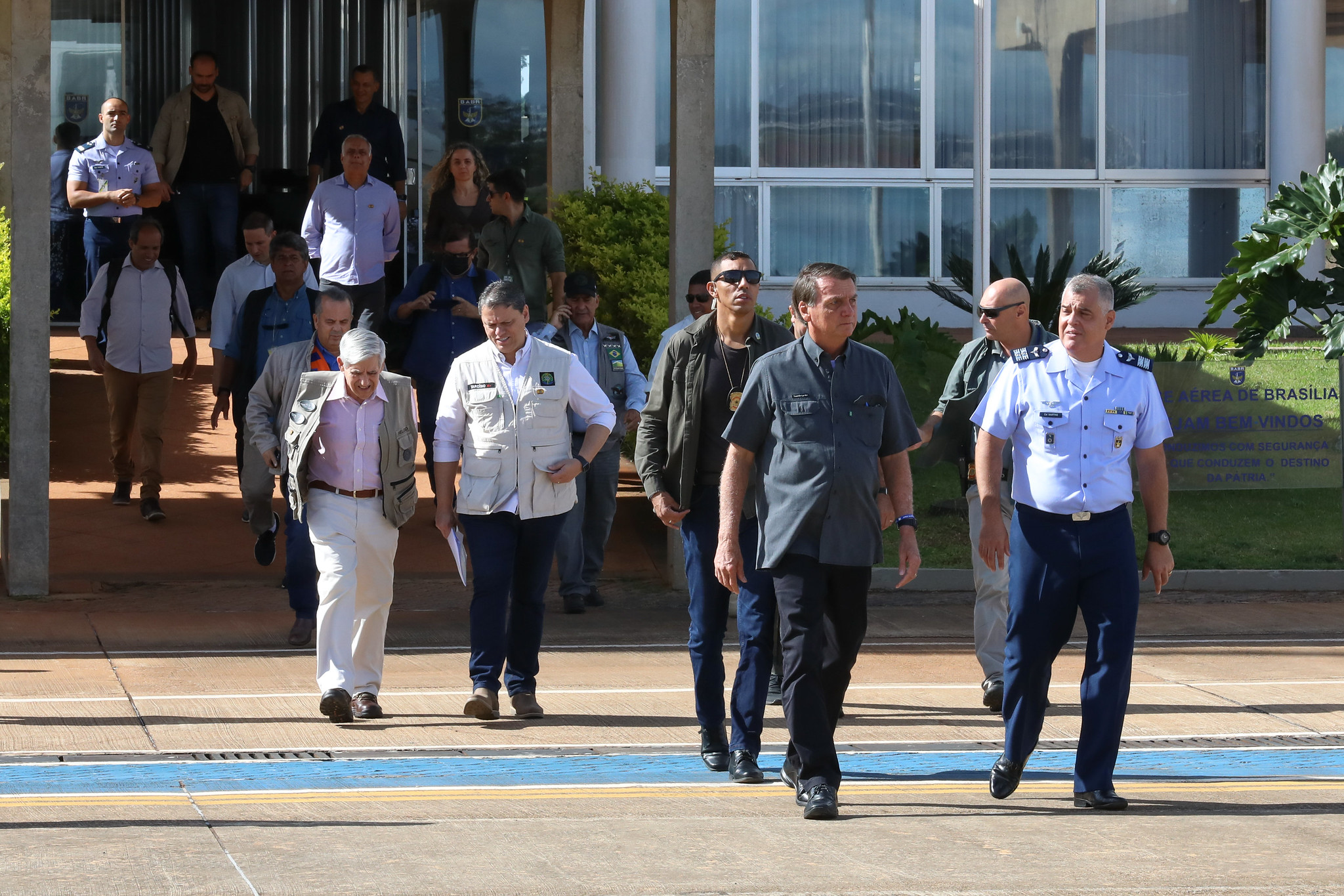 Presidente Jair Bolsonaro sobrevoa municípios de São Paulo atingidos por fortes chuvas