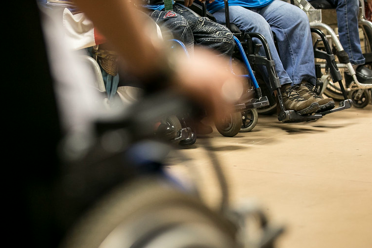 Auxílio-Inclusão completa um ano e ganha documento especial e orientações a gestores