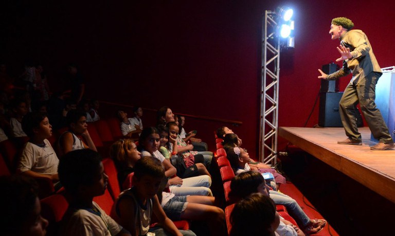 Governo Federal já repassou mais de R$ 1 bilhão para setor cultural para ajudar setor durante Covid-19