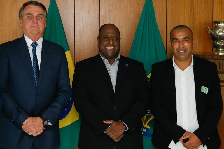 Emerson Sheik é o 16º astro do esporte brasileiro embaixador dos JEB’s