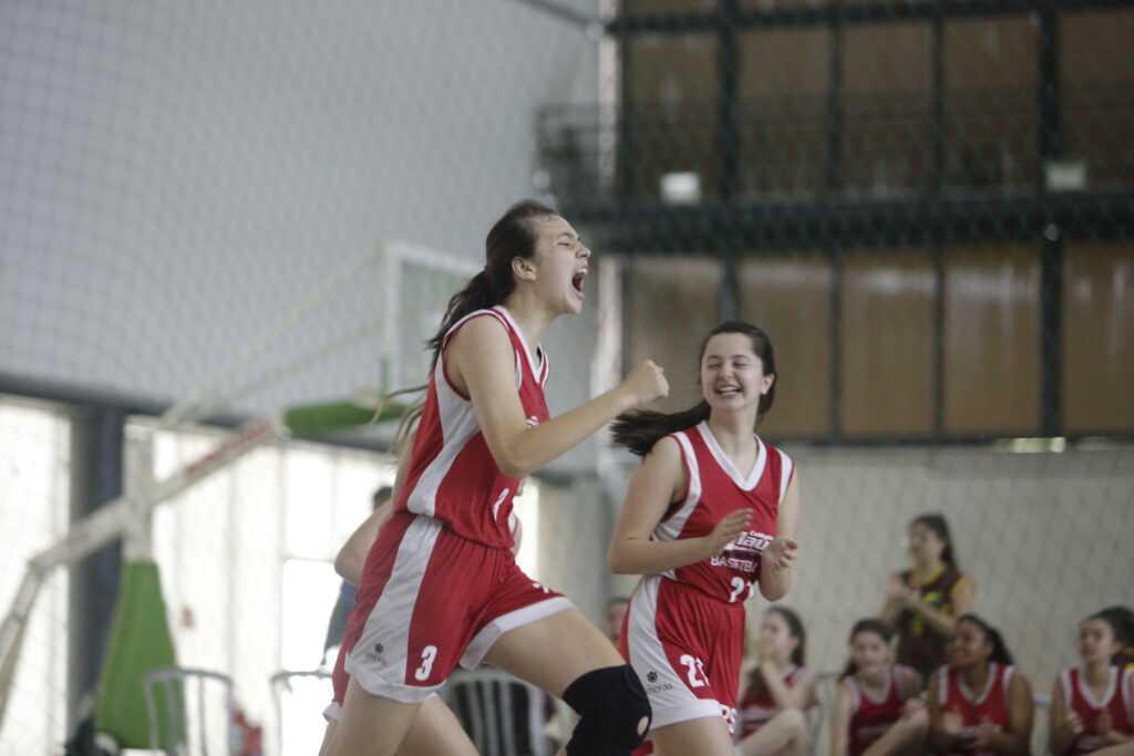 Emoção e muita disputa definem o penúltimo dia de Jogos Escolares