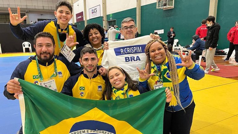 Primeira medalha do Brasil nas Surdolimpíadas foi conquistada no judô, com Rômulo Crispim