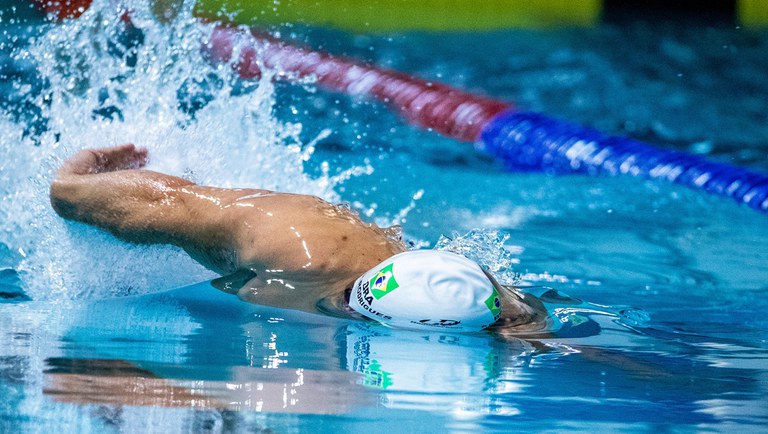 100% des Brésiliens au Championnat du monde paralympique de natation sont membres de la Bolsa Atleta – Portugais (Brésil)