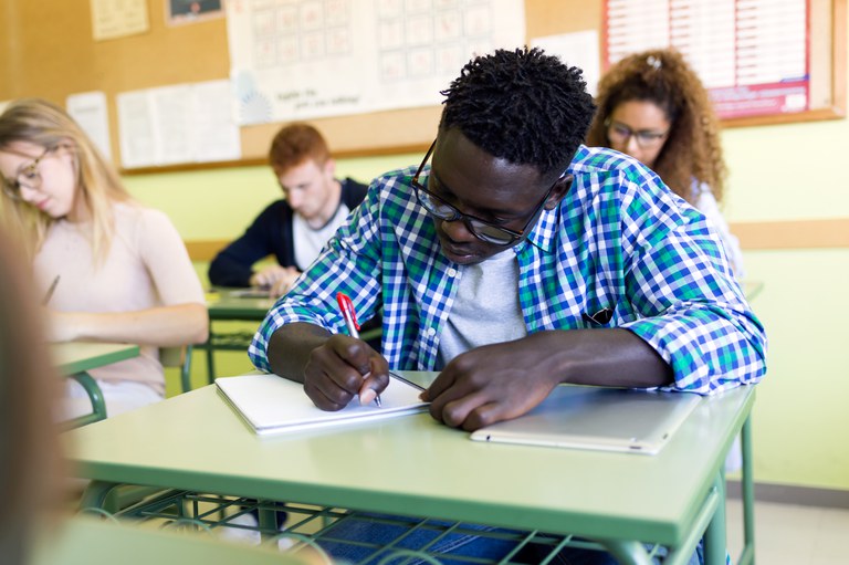 Saeb é ampliado e poderá ser usado para acesso a ensino superior