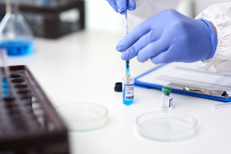 Hospitais Universitários integram pesquisa internacional para testar vacina contra a Covid-19