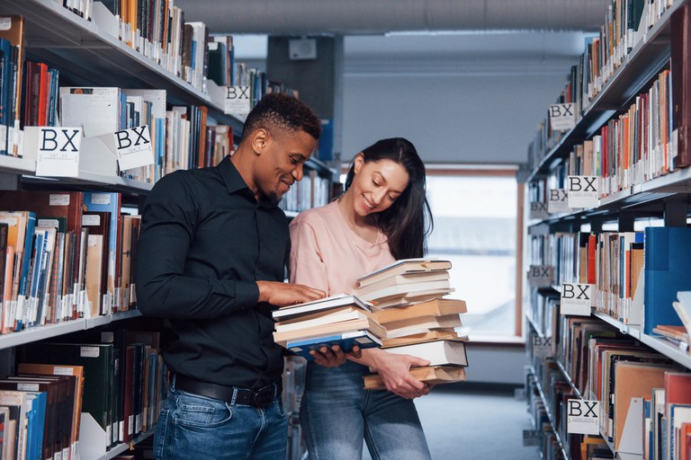 CAPES prorroga prazos de bolsas de estudo e pesquisa