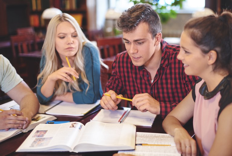 51 instituições de Portugal aceitam notas do exame