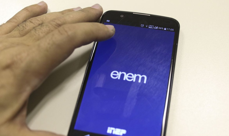 Candidatos podem pedir reaplicação da prova do Enem até sexta-feira (29)