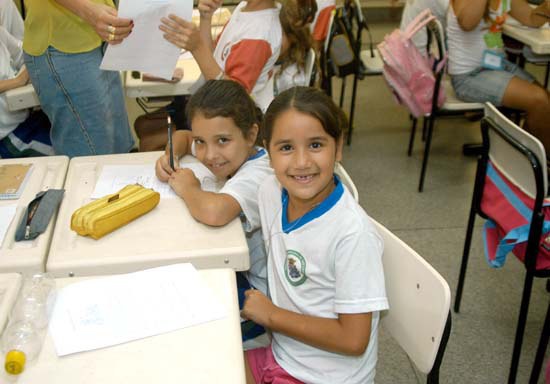 Governo Federal repassa R$ 1,36 bilhão para a educação básica de todo o país