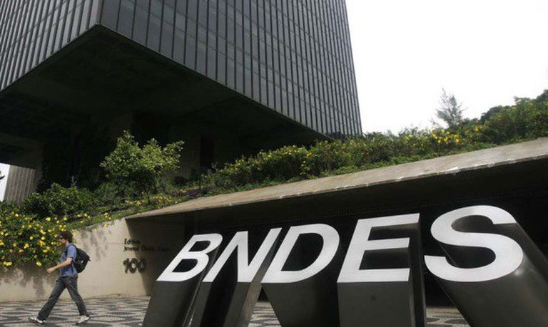 BNDES disponibiliza R$ 2 bilhões para o setor de saúde em combate ao coronavírus