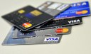 Começa a valer uso da taxa de câmbio do dia gasto no exterior no cartão de crédito