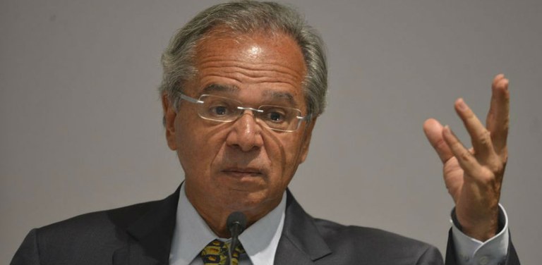 Governantes atuam para mitigar impactos do coronavírus no Brasil