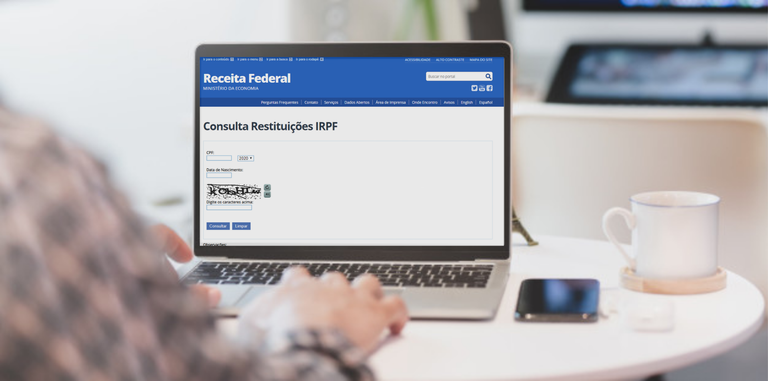 Mais de 2,4 milhões de contribuintes fizeram a declaração do Imposto de Renda 2020