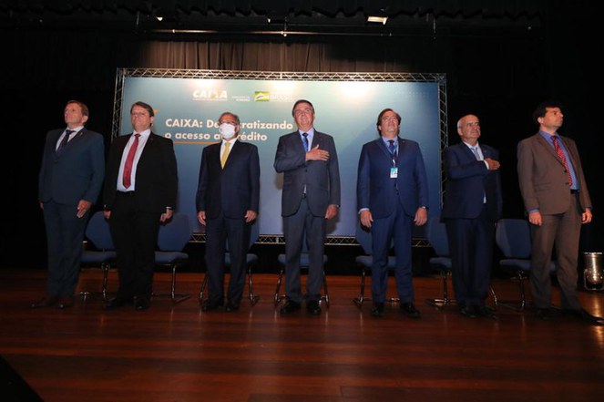 Presidente Jair Bolsonaro compareceu ao evento de lançamento.