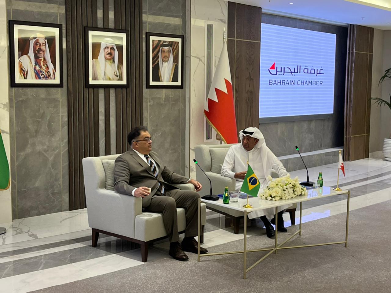 REUNIÃO COM O PRESIDENTE DA CÂMARA DE COMÉRCIO DO BAHREIN, SAMEER ABDULLA NASS.