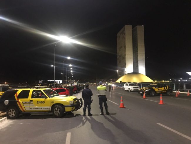 Contran suspende prazo das CNHs vencidas