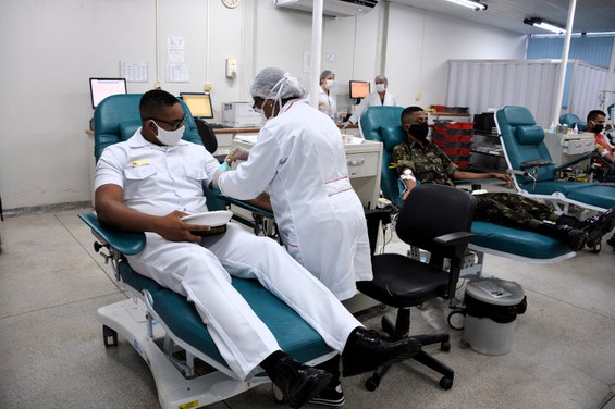 Militares realizam doação de sangue. Foto: Divulgação/Forças Armadas