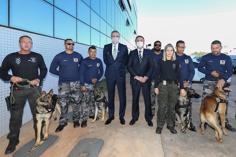 Semana debate prevenção, tratamento e repressão contra drogas