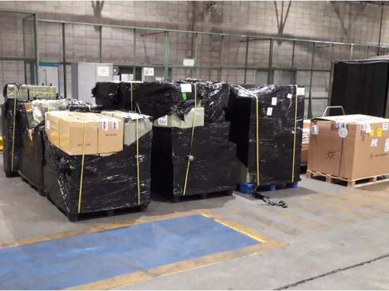 Receita Federal em Guarulhos (SP) apreende 5 toneladas de mercadorias