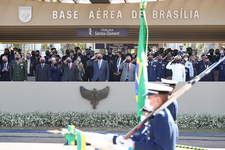 Cerimônia celebra o aniversário de nascimento do patrono da Aeronáutica
