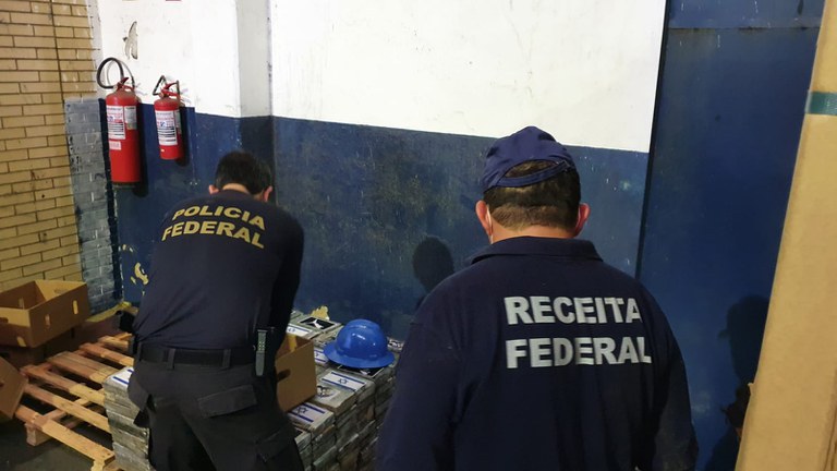 Polícia Federal e Receita Federal apreendem cerca de 1,6 tonelada de cocaína no Porto de Natal