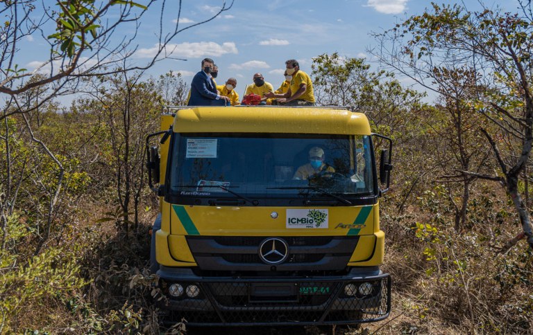 Caminhões bombeiros atuarão no combate a incêndios em parques nacionais