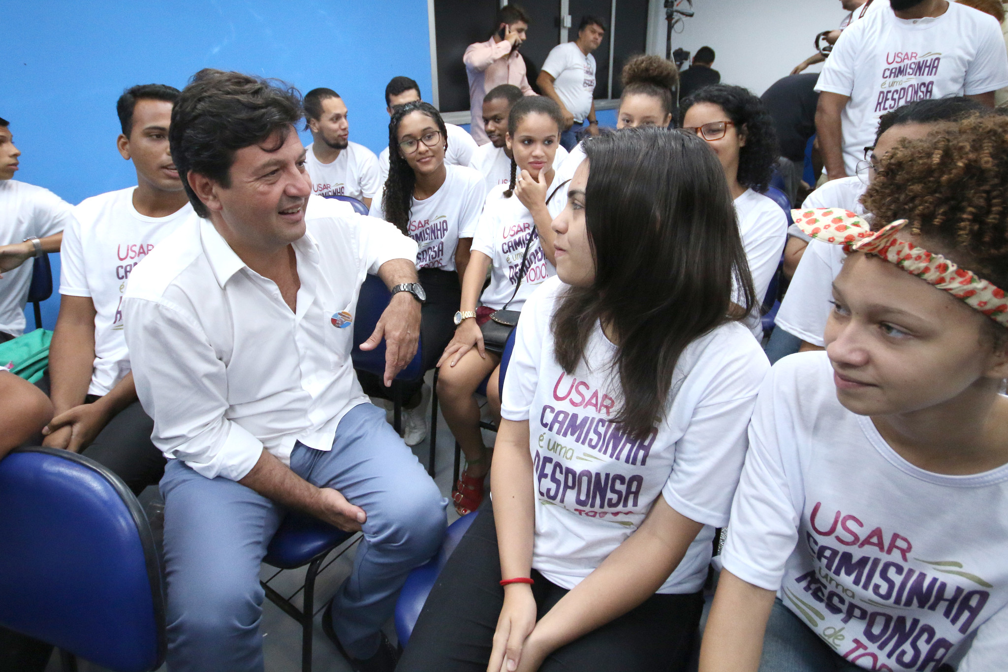 Jovens da comunidade da Rocinha