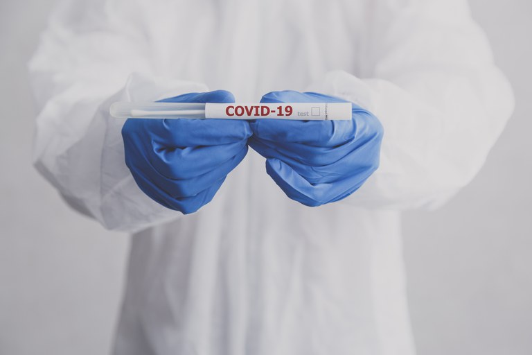 Brasil já registra 482.102 pessoas curadas da Covid-19