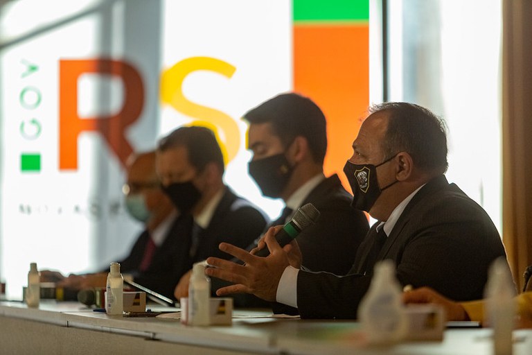 Ministro da Saúde se reúne com governo do Rio Grande do Sul e discute apoio no combate ao coronavírus