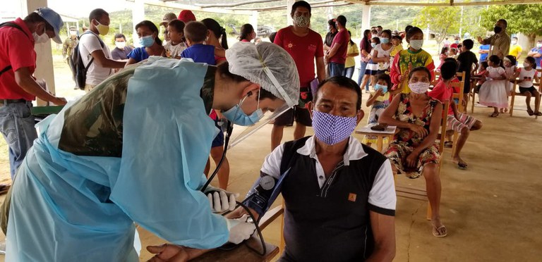 Terras indígenas de Roraima recebem insumos e atendimento médico
