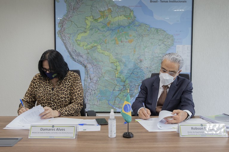 Acordo garante apoio a Conselhos Tutelares em ações contra a Covid-19