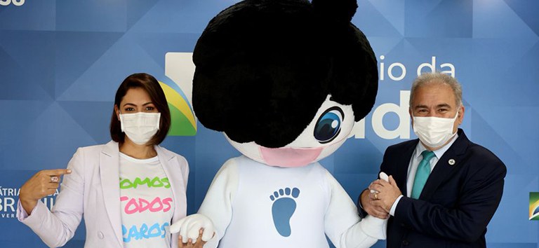 Ministério da Saúde lança nova mascote e vai capacitar profissionais para identificar pacientes com doenças raras