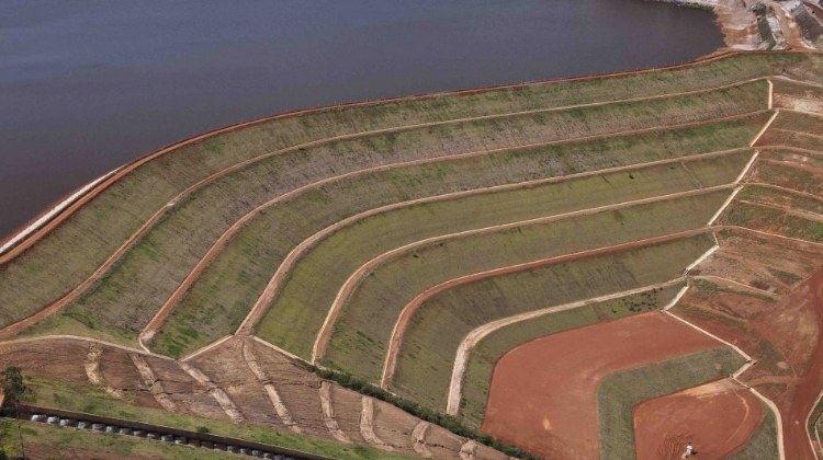 Barragem de Minérios