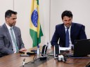 Acordo levará internet de banda larga a 350 municípios com menos de 30 mil habitantes