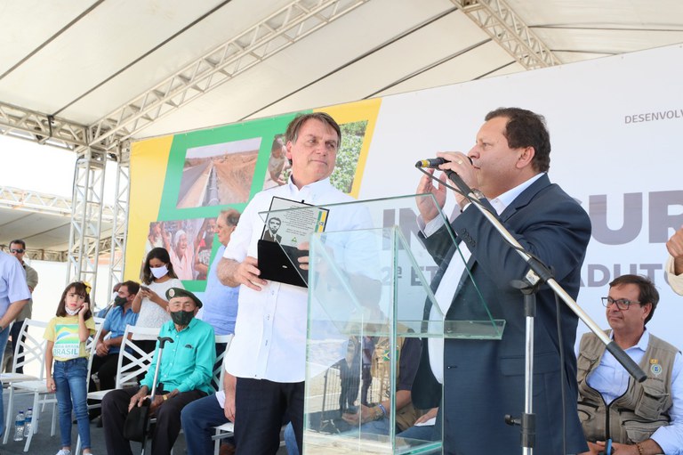 Inauguração de nova etapa de Sistema do Pajeú atenderá mais de 100 mil moradores de sertão pernambucano
