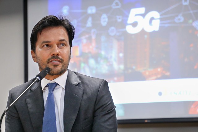 Anatel aprova edital de leilão de 5G