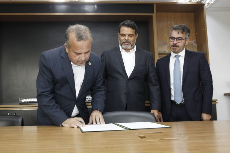 Governo autoriza início de obras na linha ferroviária de Natal (RN)